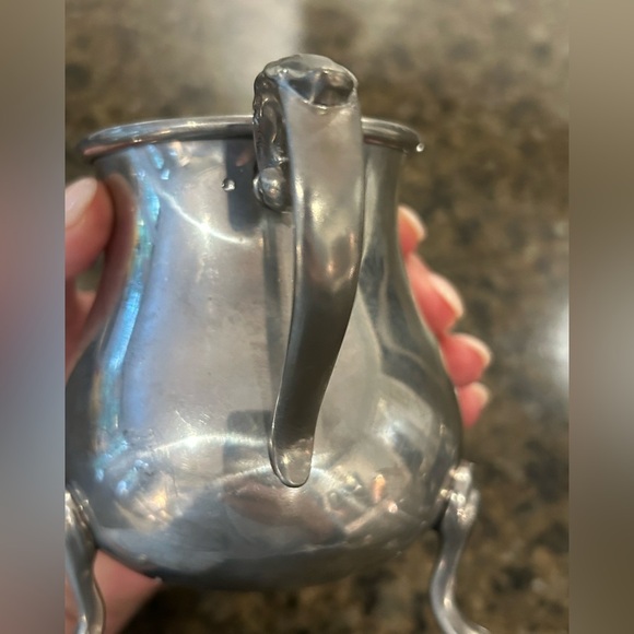 Williamsburg Pewter Hand-wrought Sugar Bowl and Creamer Beautiful Set - Picture 11 of 11